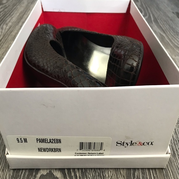 Style & Co Heels - Picture 2 of 7